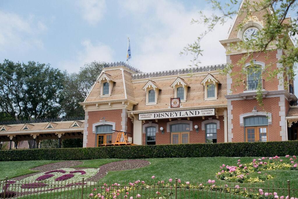 New Luxe W 3br & 2 Living Near Disneyland And - Ev Friendly *