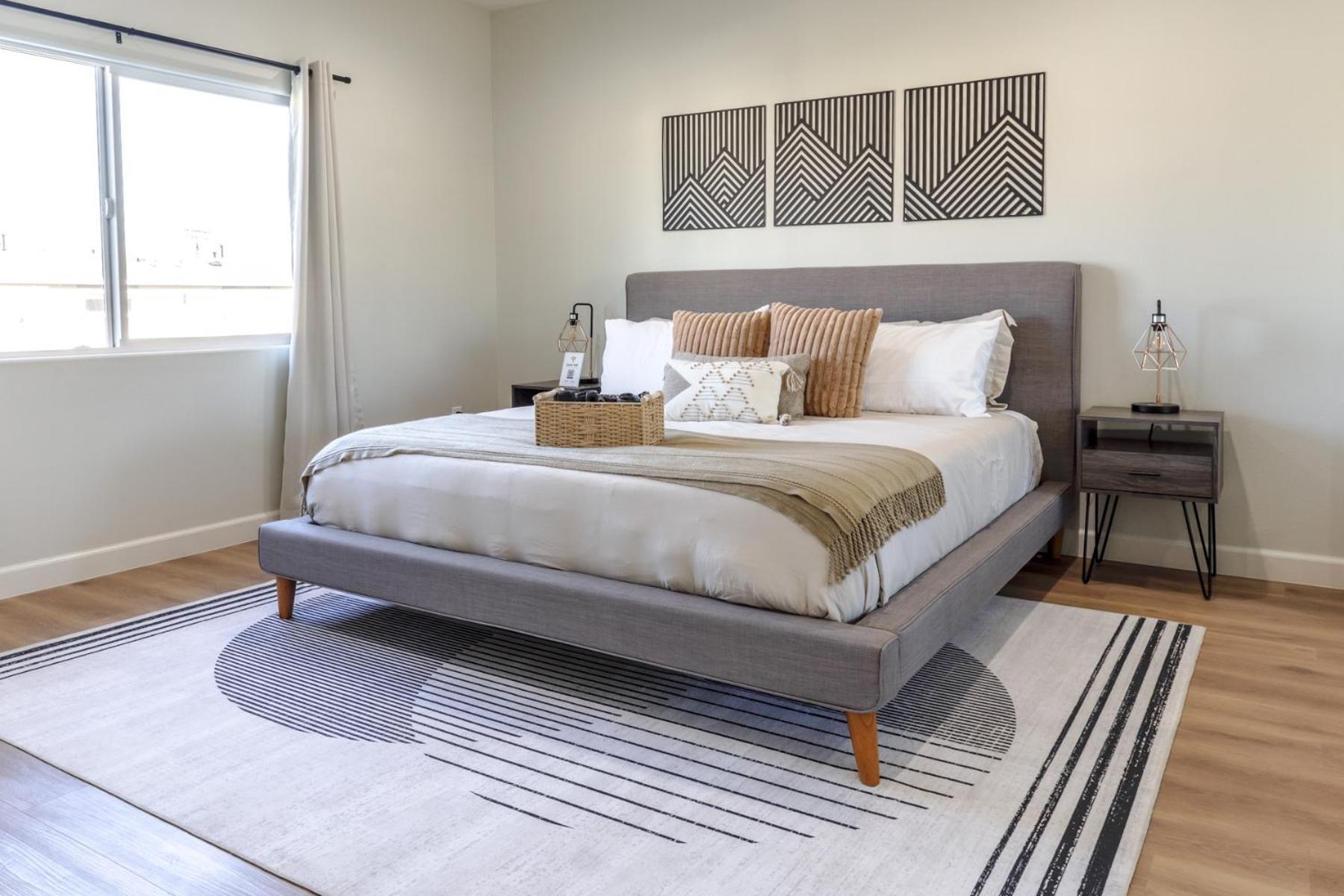 New Luxe W 3br & 2 Living Near Disneyland And - Ev Friendly Ferienhaus Midway City